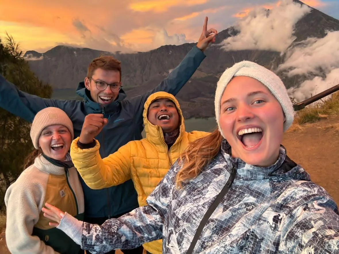 4 Days 3 Nights Complete Rinjani Expedition
